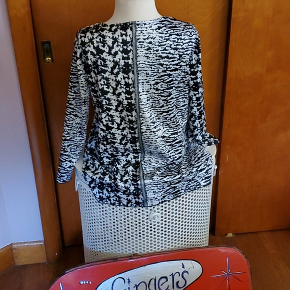 Womens tunic - Picture 4 of 4